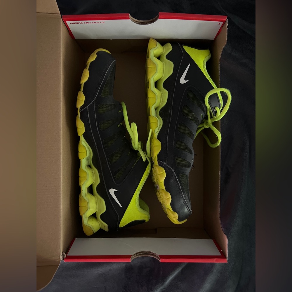 Nike REAX